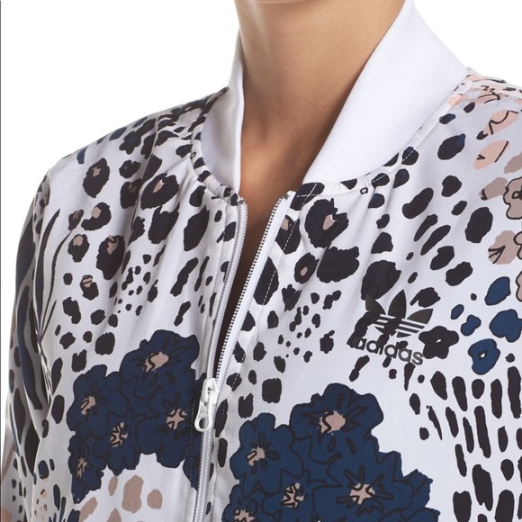 Adidas Originals AOP track jacket size X-small - Picture 4 of 7